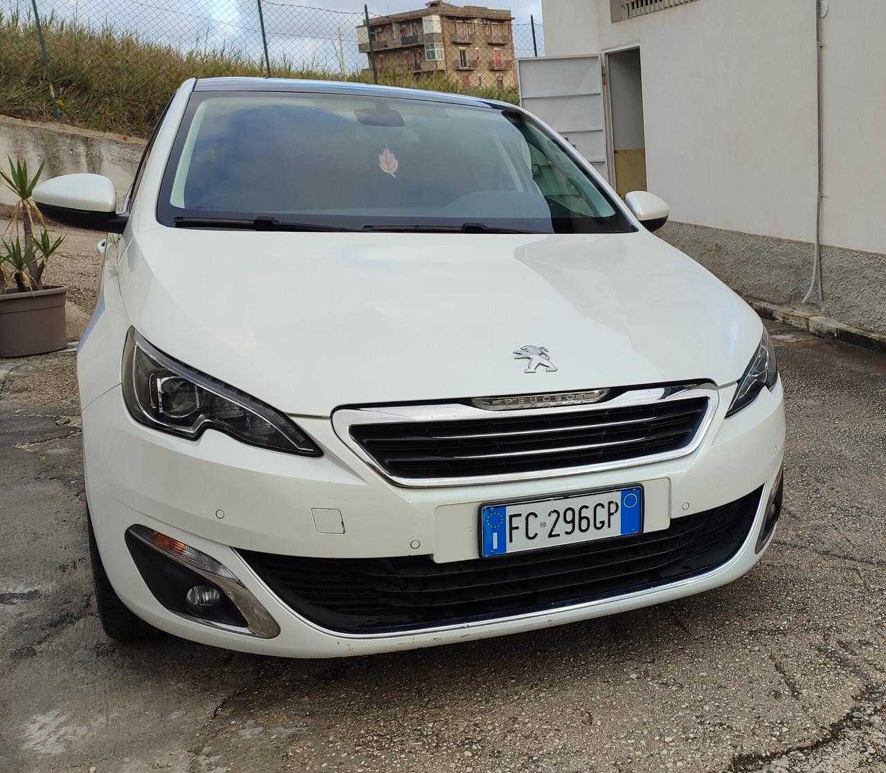 Peugeot 308 BERLINA TETTO PANORAMICO 1.6 HDI