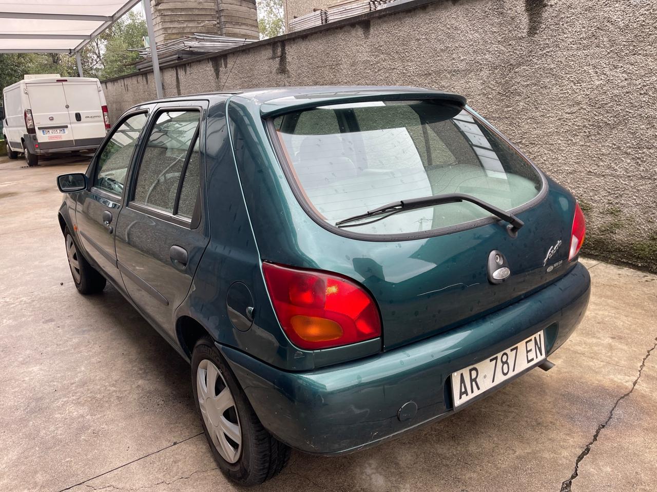 FORD FIESTA TECHNO1.2 BENZINA CLIMA SERVOSTERZO