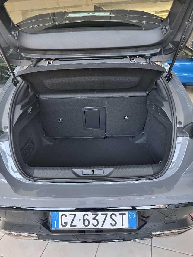 Peugeot 308 HDi 130 EAT8 Allure - KM ZERO
