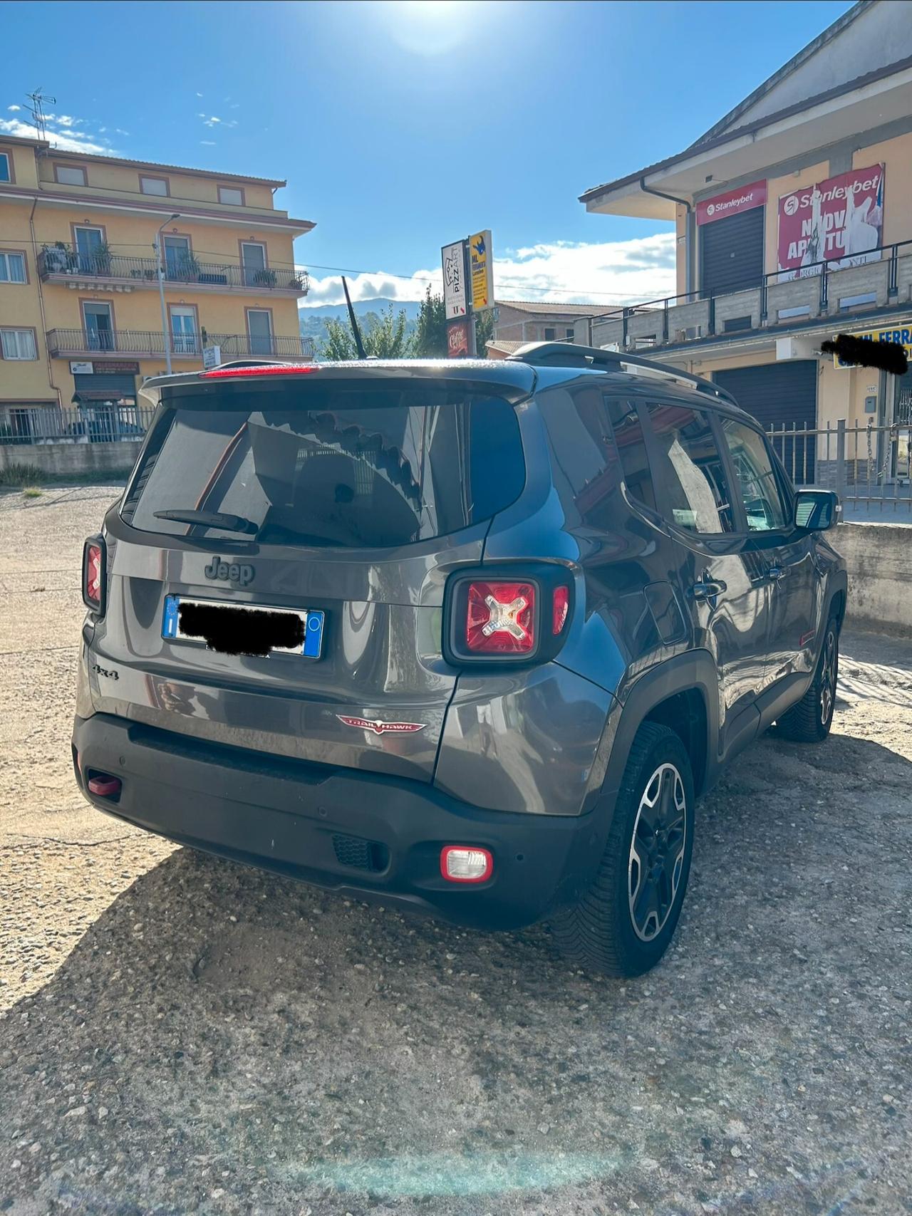 Jeep Renegade 2.0 Mjt 170CV 4WD Active Drive Low Trailhawk