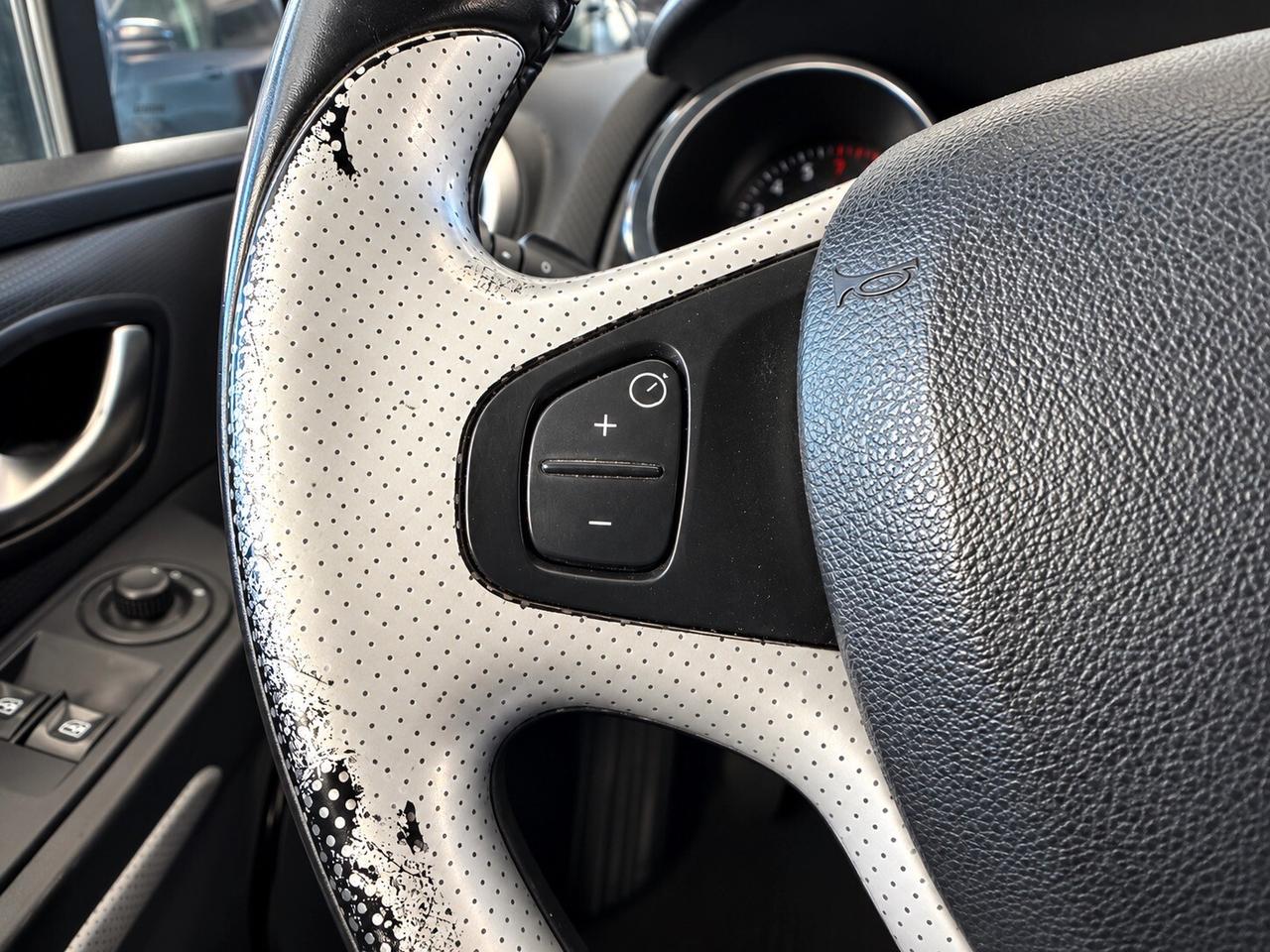 Renault Clio 1.2 GPL 75CV 5 porte Zen