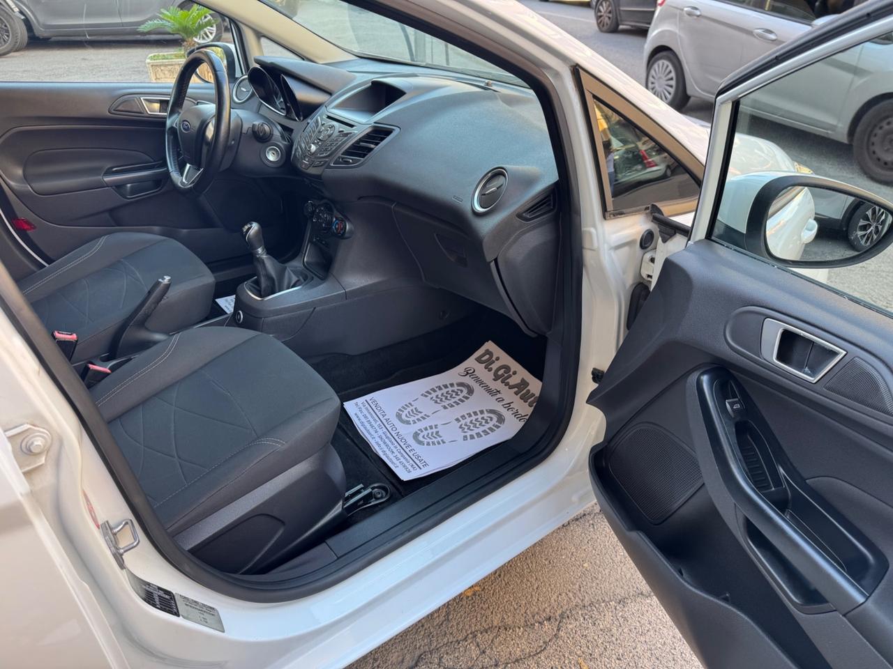 Ford Fiesta 1.4 5 porte GPL Business