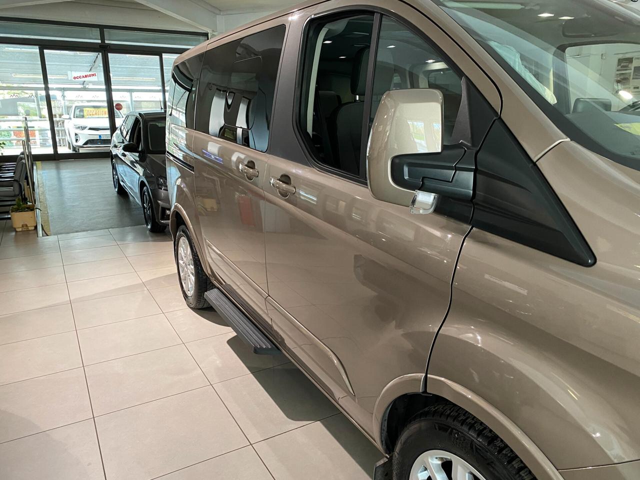 Ford Tourneo Custom 310 2.0 TDCi 130CV PC Titanium