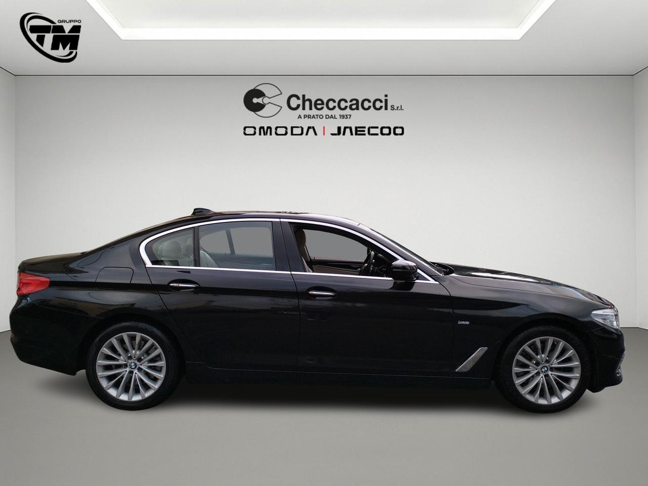 BMW 520 d Serie 5 G30 2019 Berlina xdrive Luxury auto