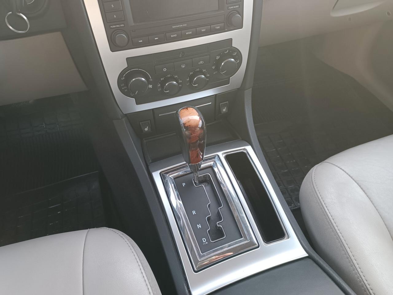 Chrysler 300C 3.0 V6 CRD cat DPF Sedan