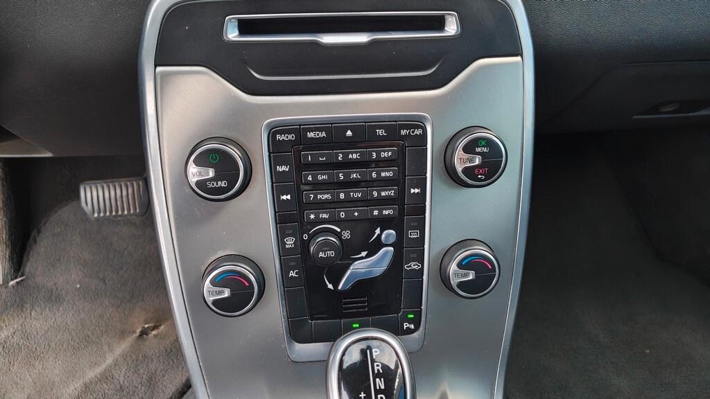 Volvo V70 D3 Geartronic Momentum