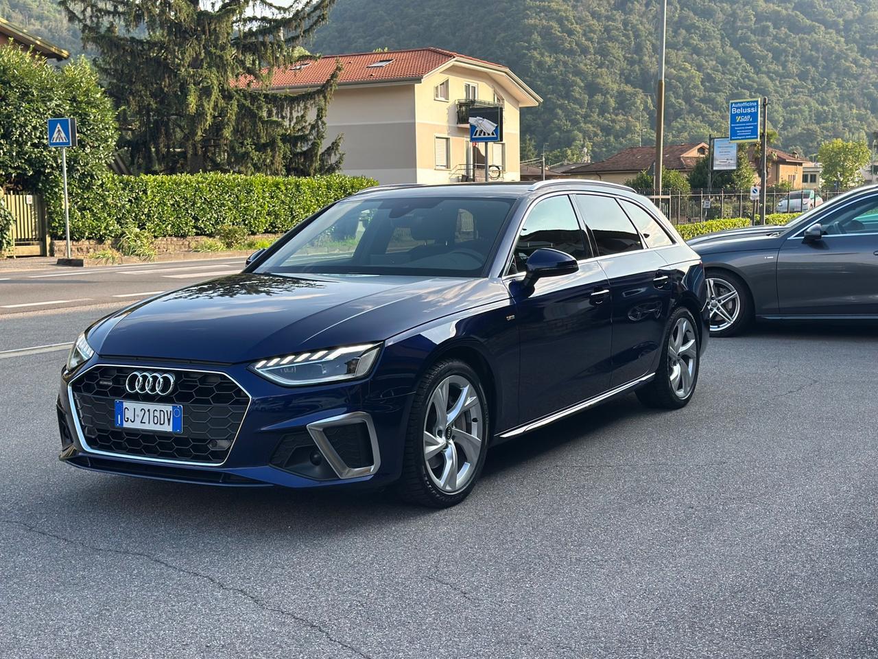 Audi A4 Avant 40 TDI S tronic line edition