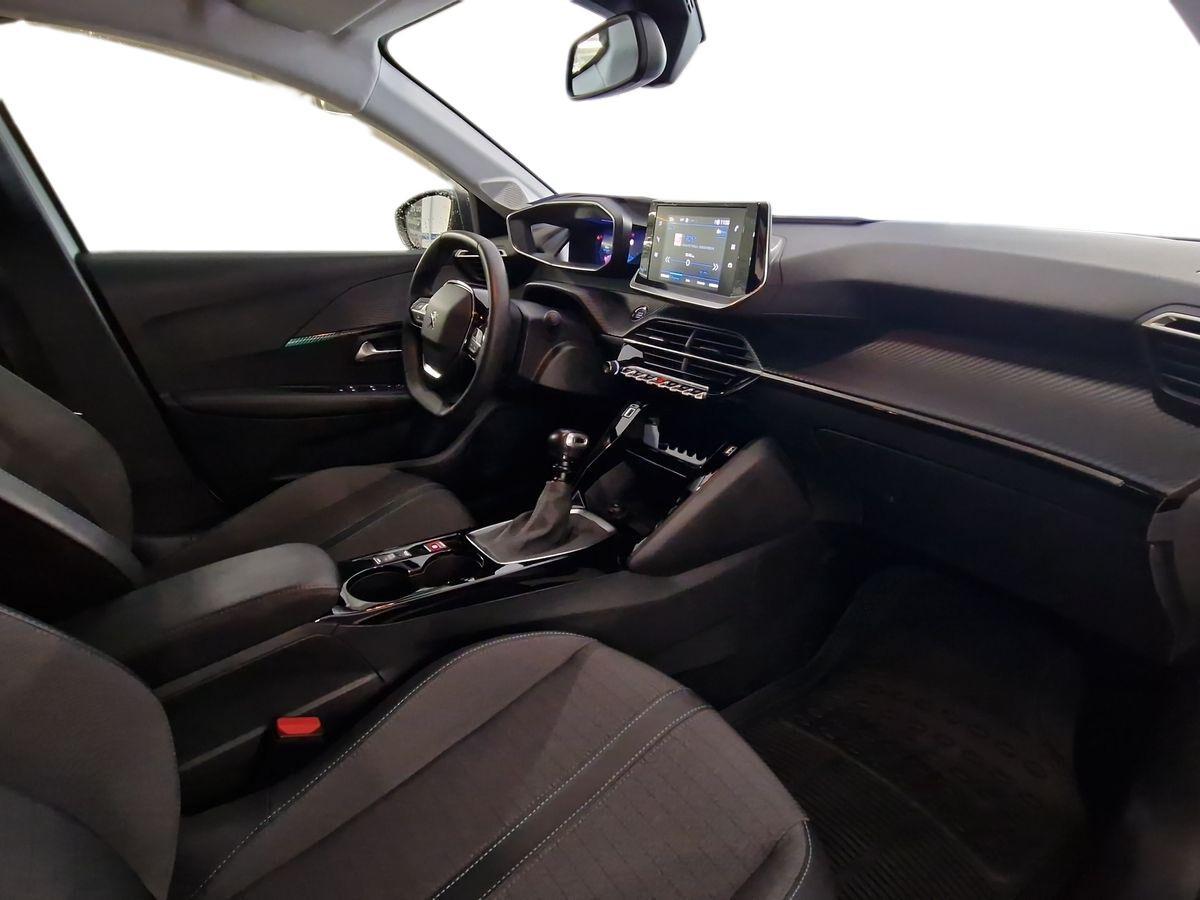 PEUGEOT 208 1.5 GT-LINE