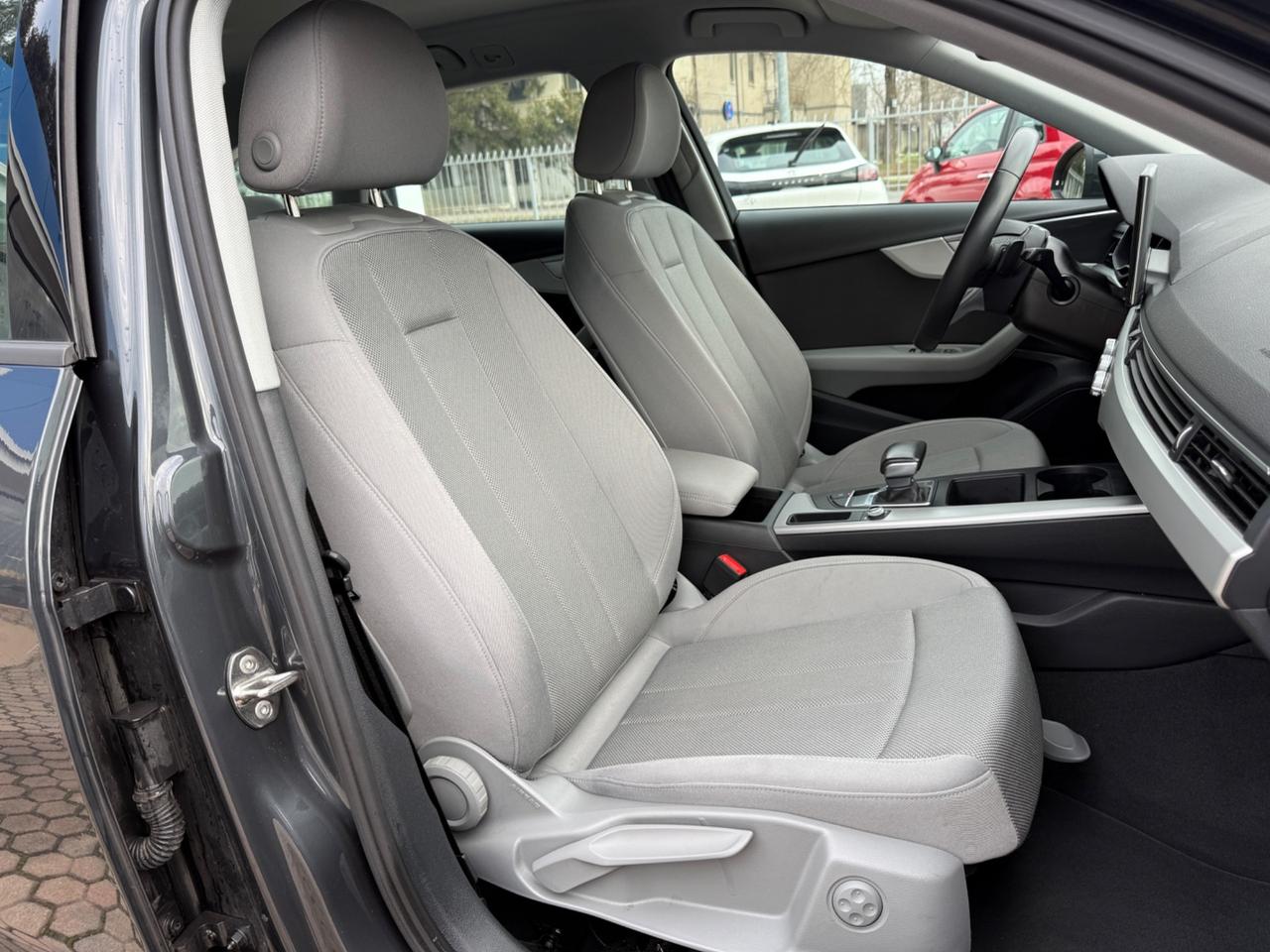 Audi A4 Avant 40 TDI S tronic Business