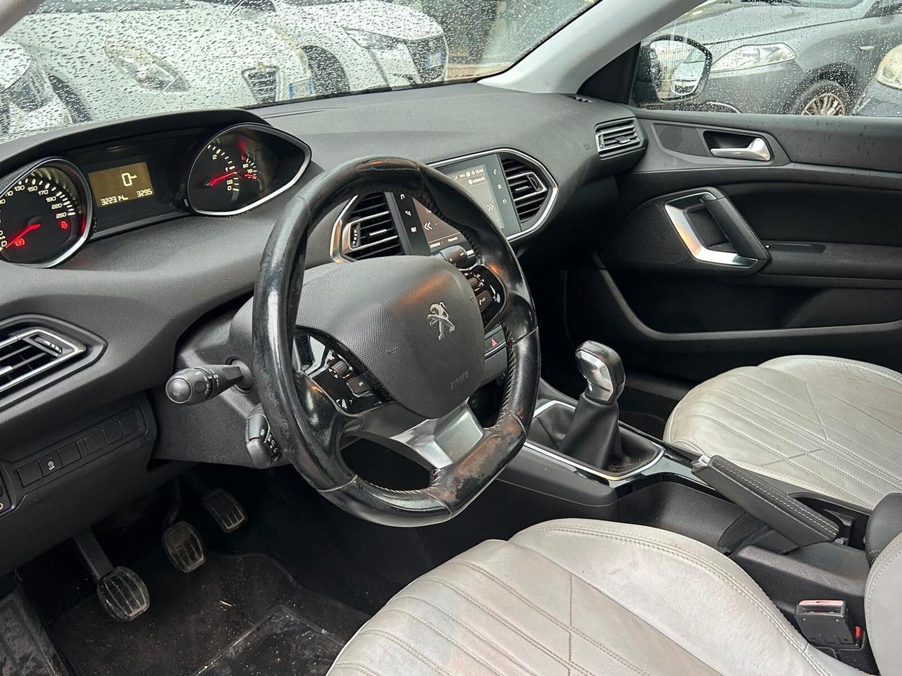 Peugeot 308 BlueHDi 100 S&S Business