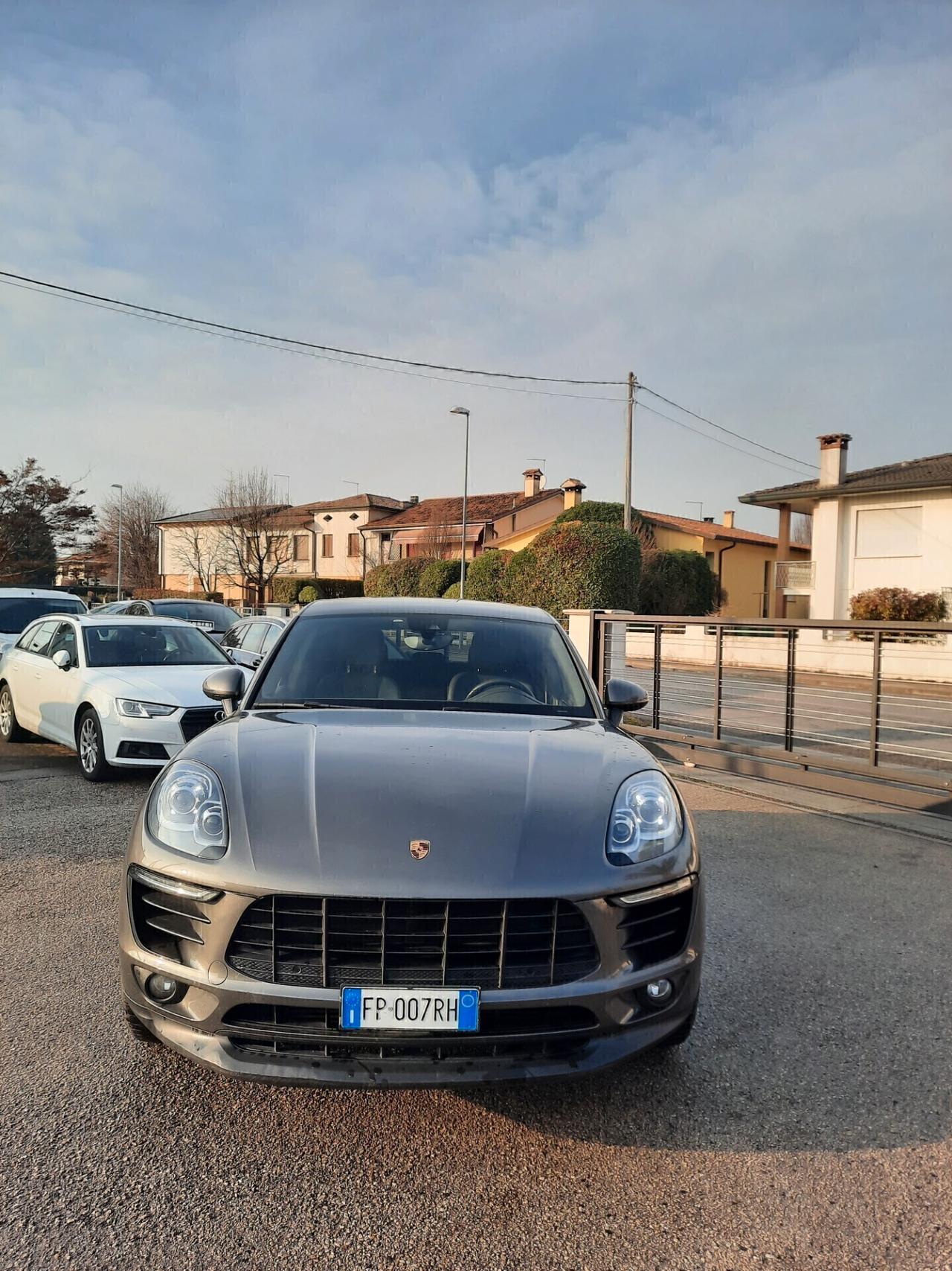 Porsche Macan 2.0 252 cv tagliandi porsche