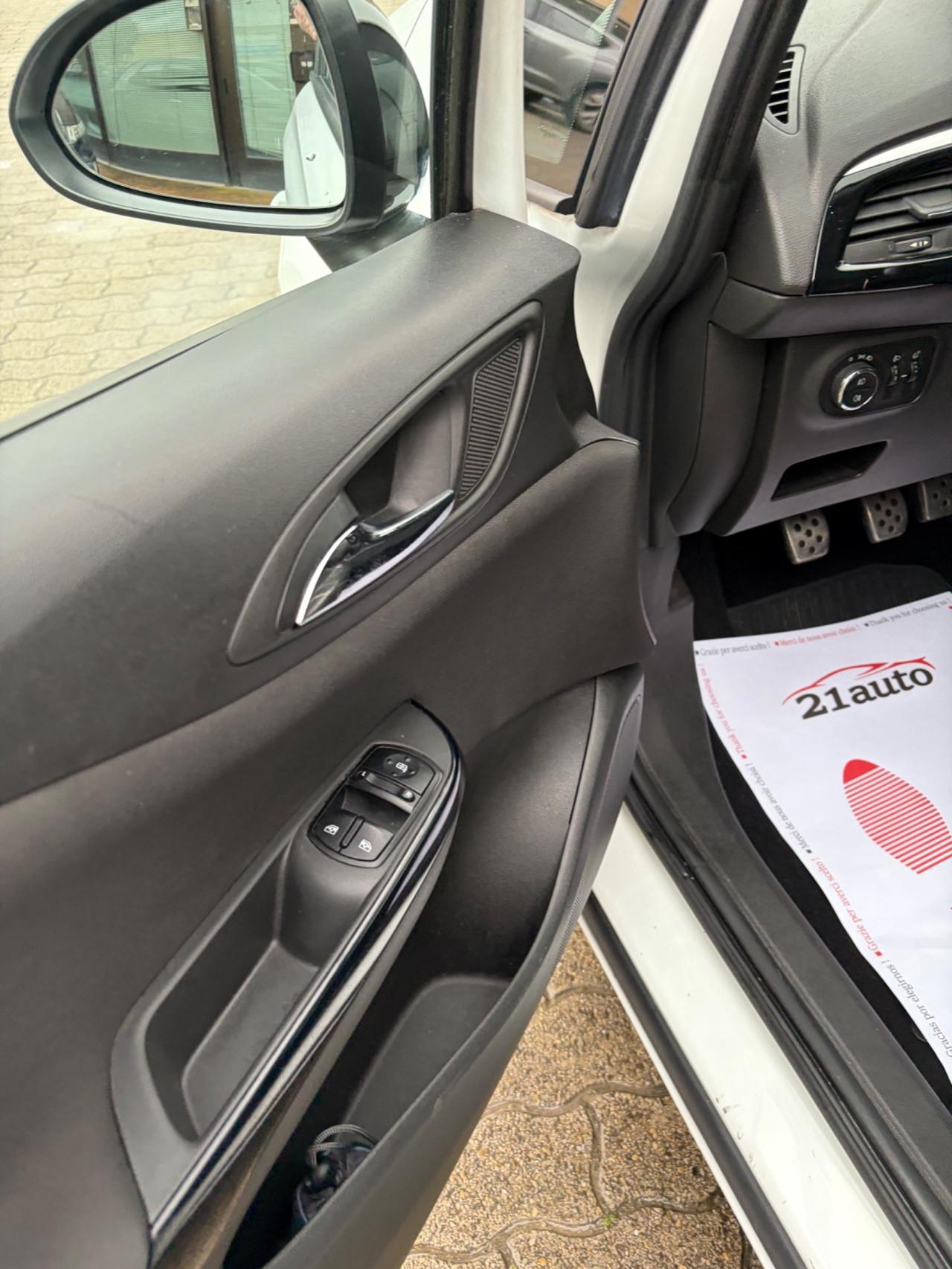 Opel Corsa 1.4 90CV GPL Tech 5 porte b-Color