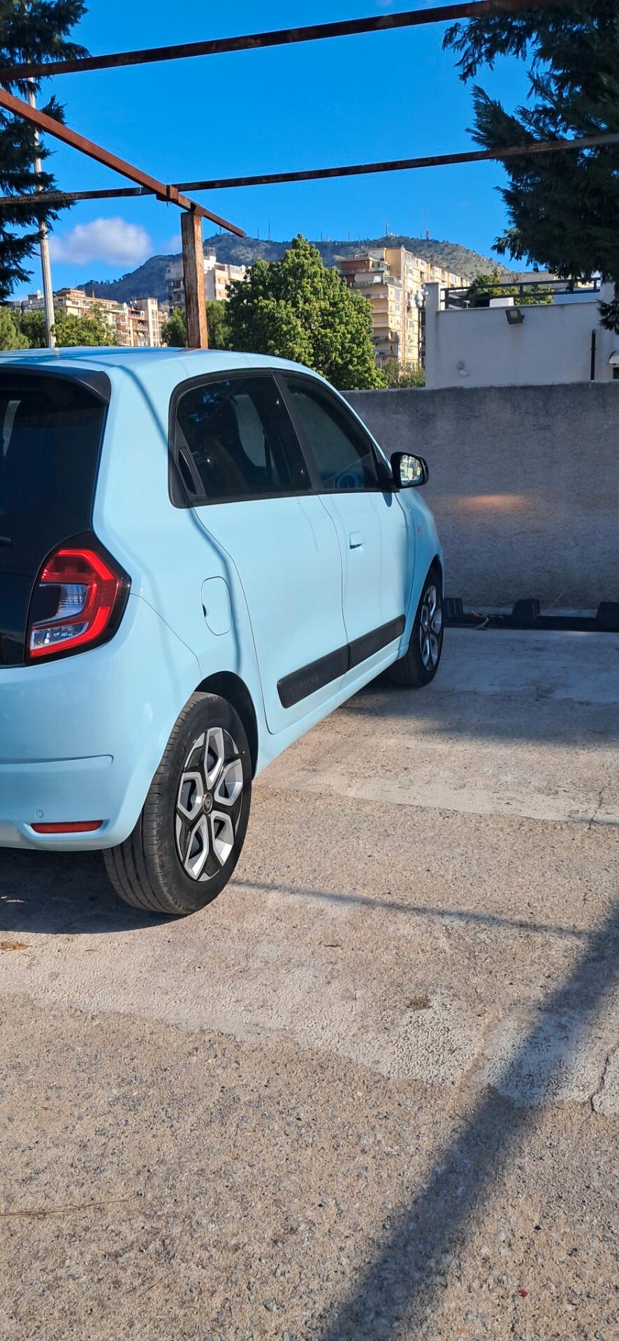 Renault Twingo SCe 65 CV Urban Night