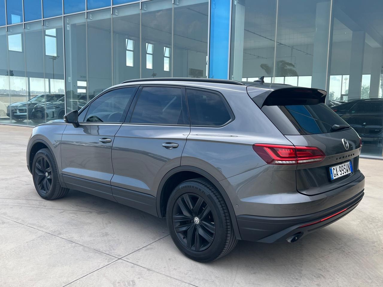 Volkswagen Touareg 3.0 V6 TDI SCR Black Style