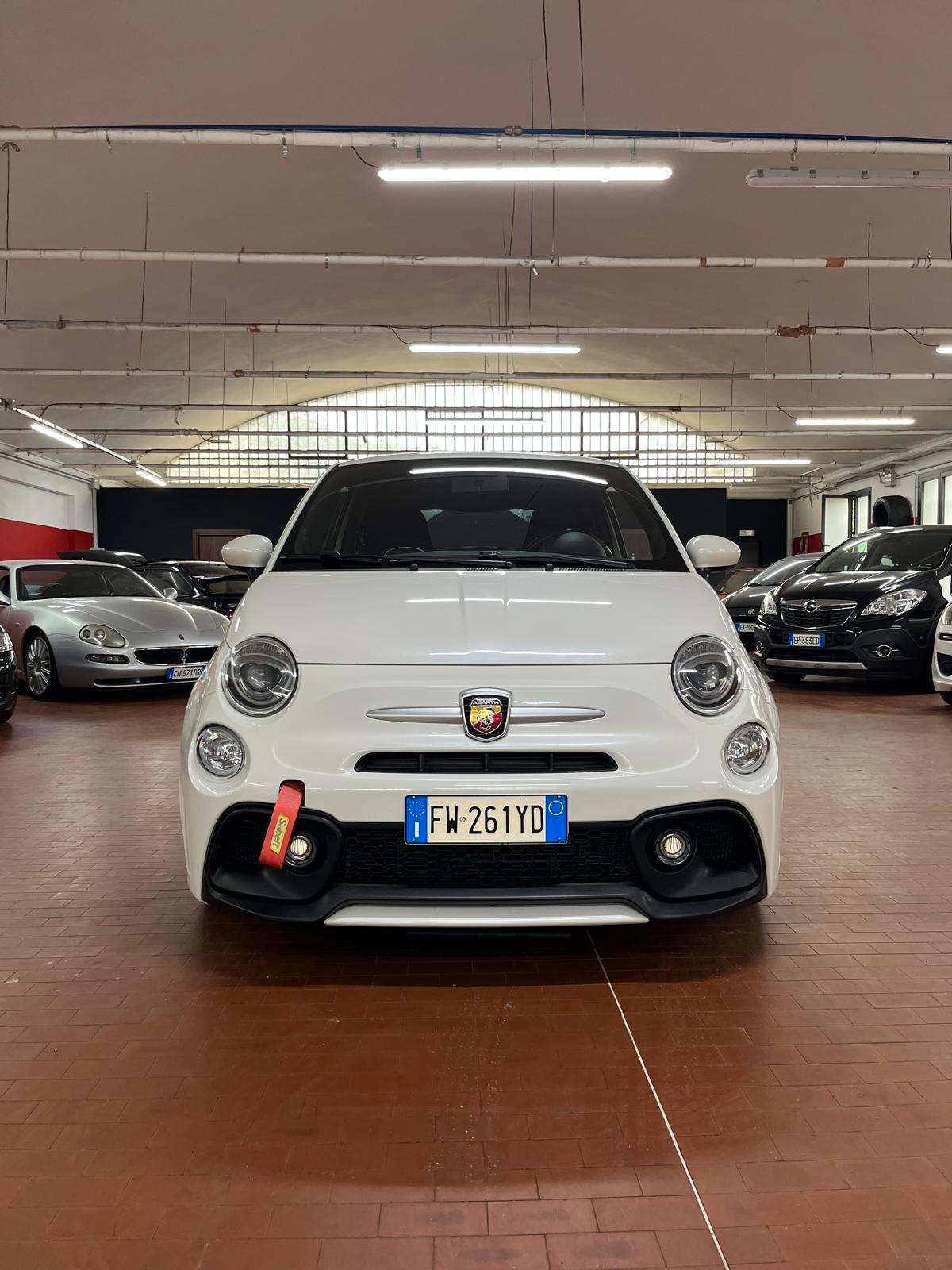 Abarth 595 1.4 Turbo T-Jet 145 CV