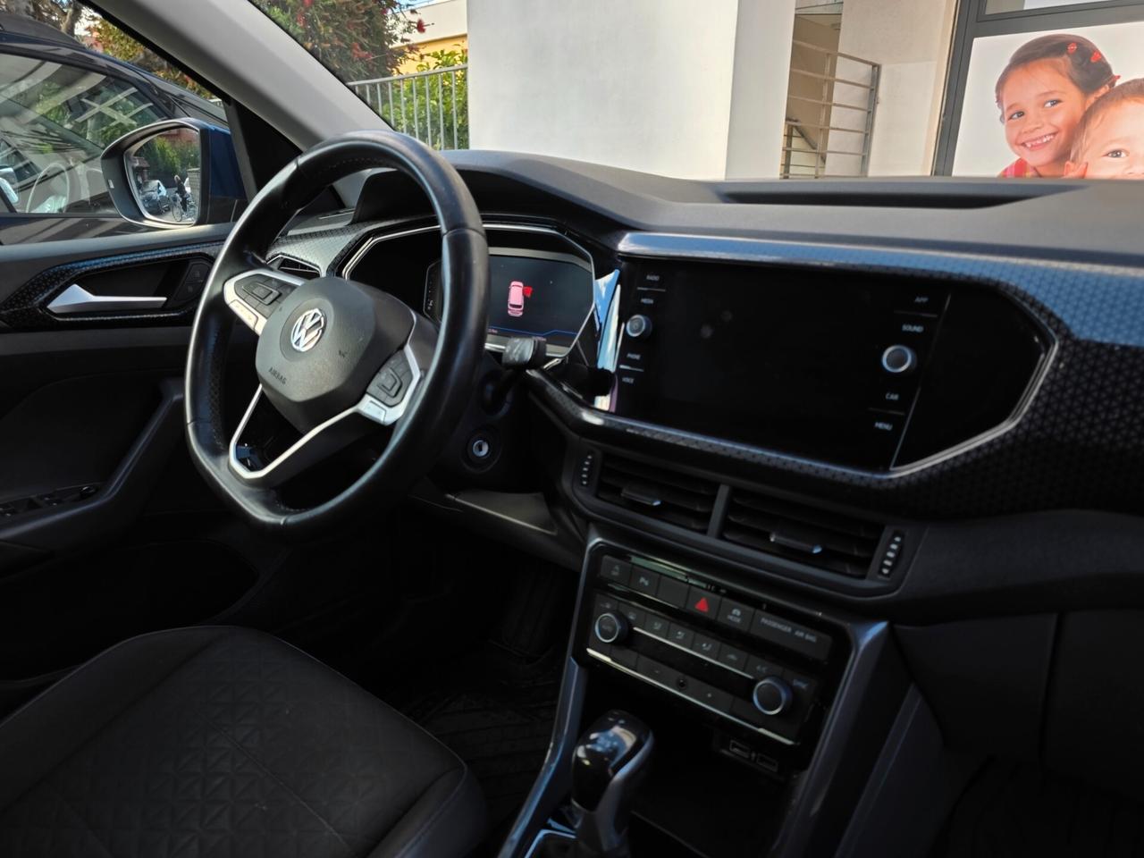 Volkswagen T-Cross R-LINE 1.6 TDI DSG SCR Advanced BMT