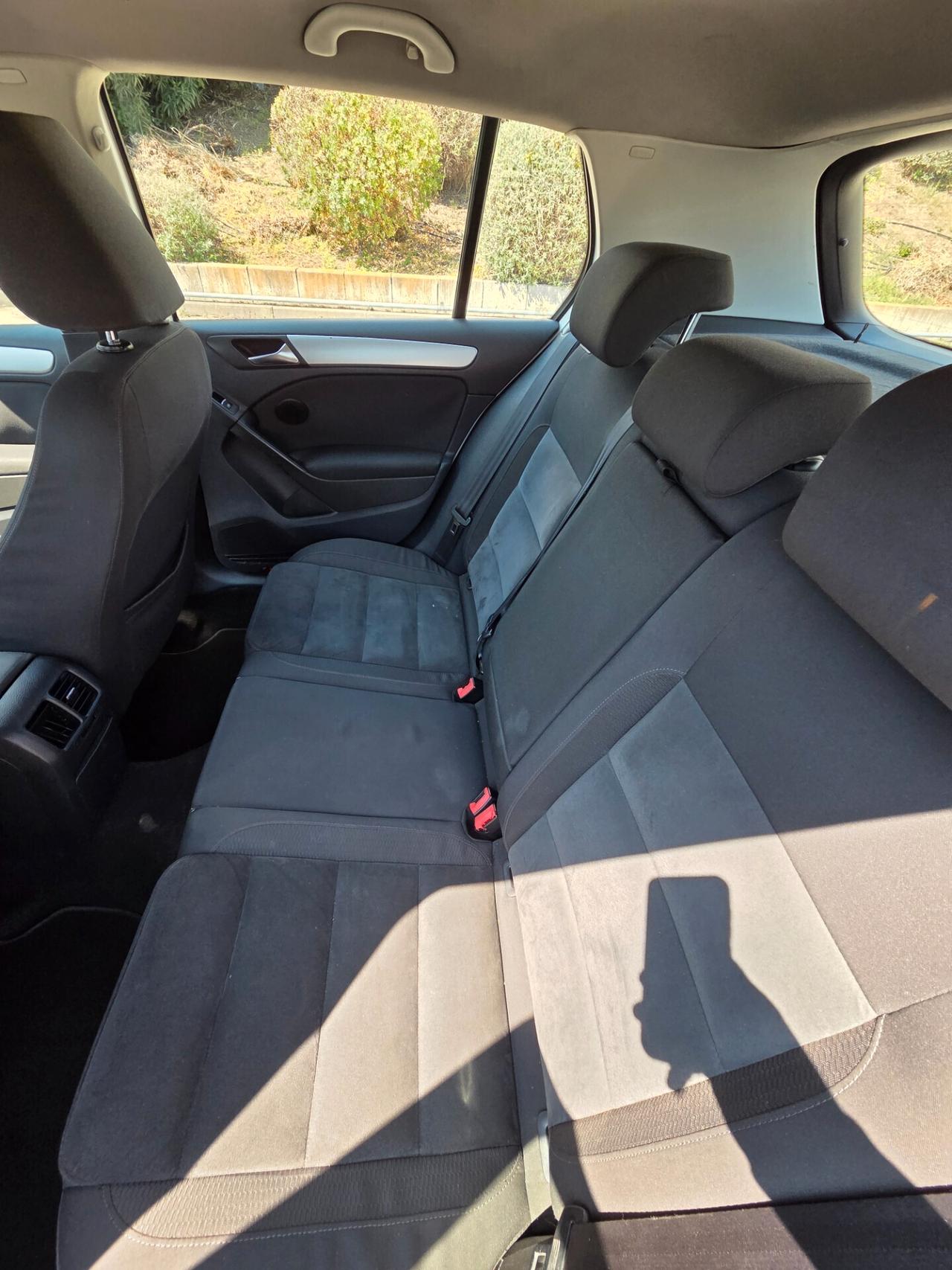 Volkswagen Golf 2.0 TDI 140CV DPF DSG 5p. Highline