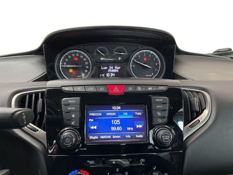Lancia Ypsilon III 2015 1.0 hybrid Gold s&s 70cv