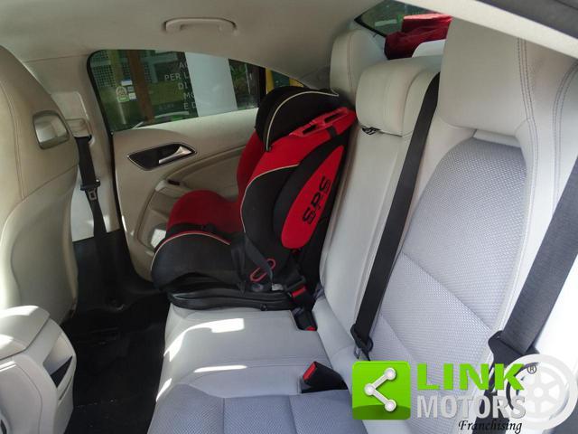 MERCEDES-BENZ CLA 180 CDI 110 CV BUSINESS