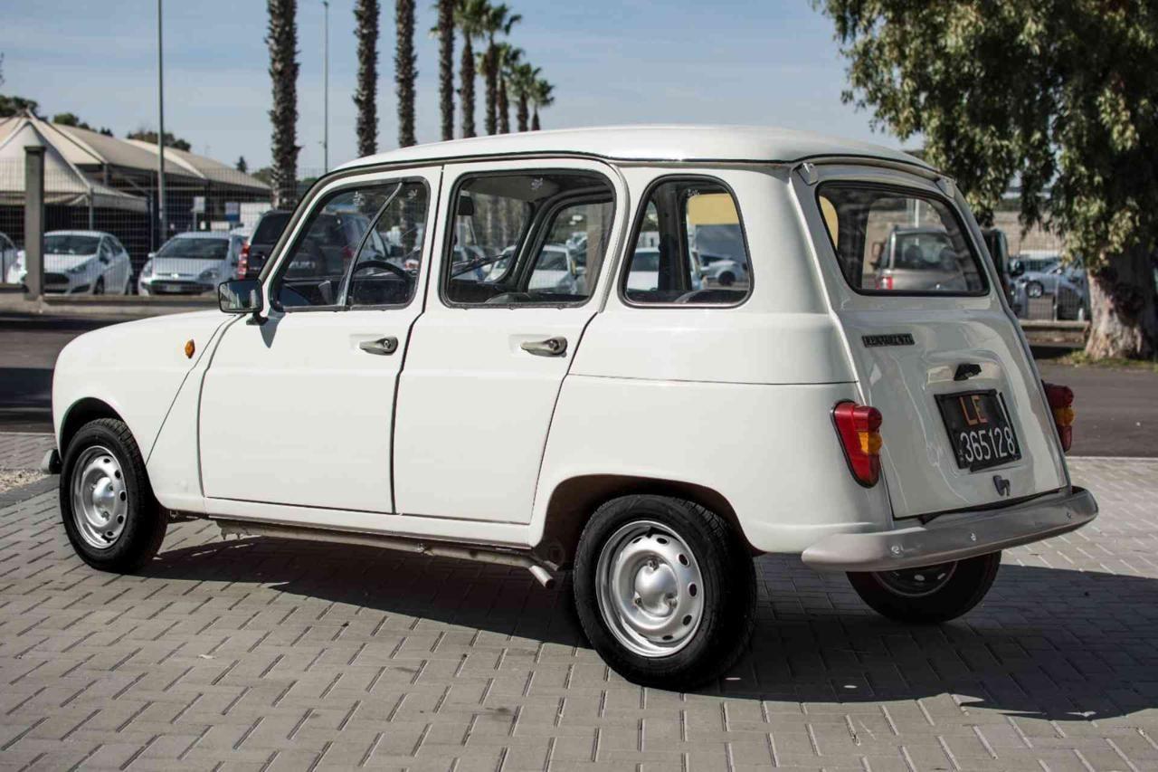 Renault R 4 RENAULT 4