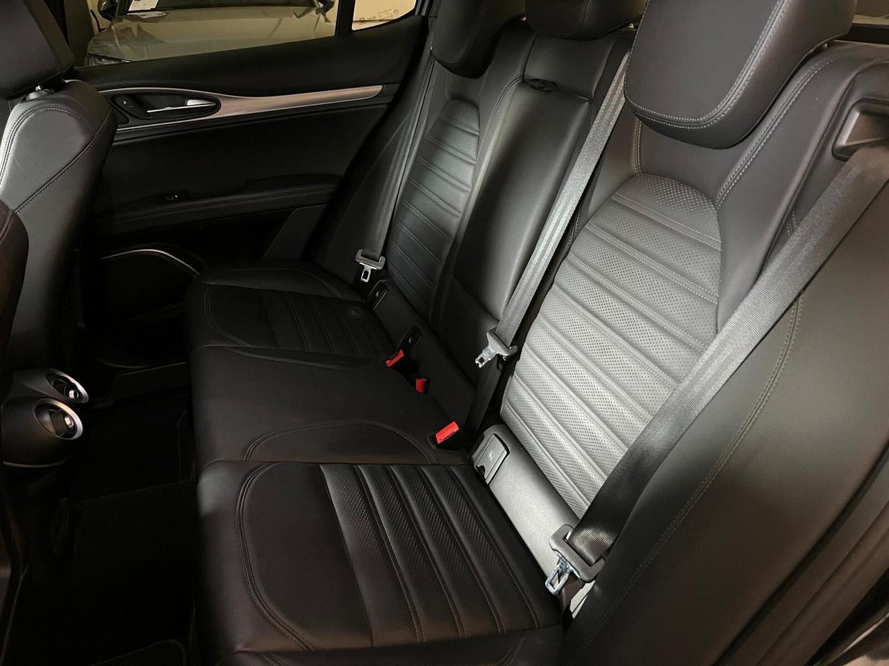 Alfa Romeo Stelvio 2.2 Diesel Veloce Q4 210 CV