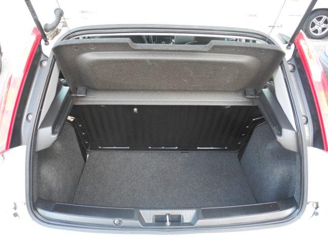 FIAT Punto 1.3 MJT II 75cv 5 p. Street -Ok NEOPATEN.-78000 Km