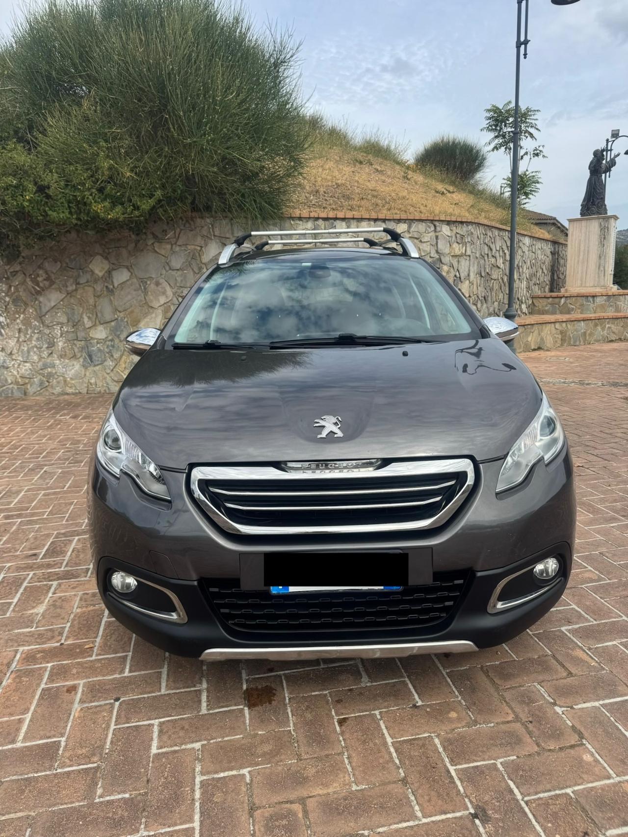Peugeot 2008 1.6 e-HDi 92Cv *ALLURE* 2015