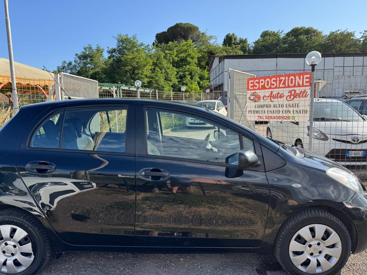 Toyota Yaris 1.0 5 porte Sol NEOPATENTATI
