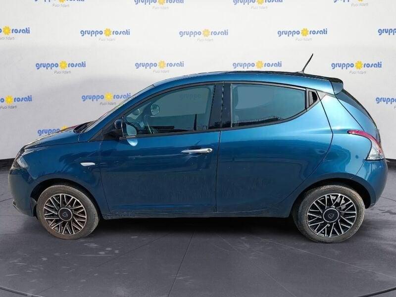 Lancia Ypsilon New 5 porte My24 1.0 Firefly 70 CvStart&Stop Hybrid Oro