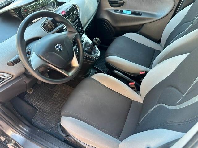 Lancia Ypsilon 0.9 TwinAir 85 CV 5 p Metano Ecochic Gold,Uniprop!!