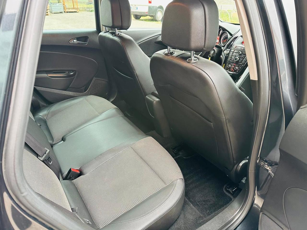 Opel Astra 1.4 Turbo 140CV Sports Tourer GPL Tech Elective