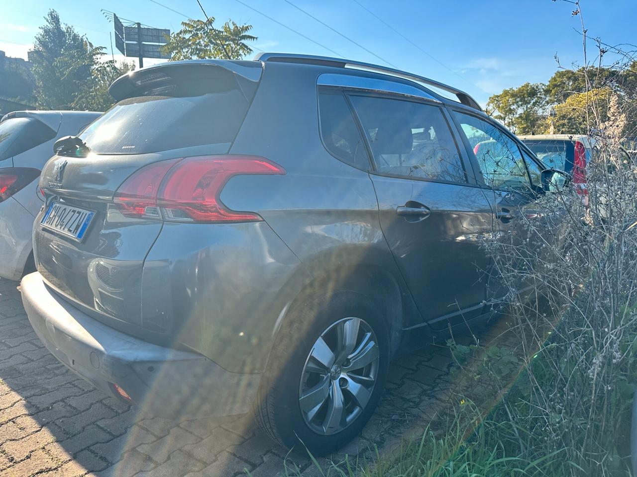 Peugeot 2008 1.2 VTi 82CV Active