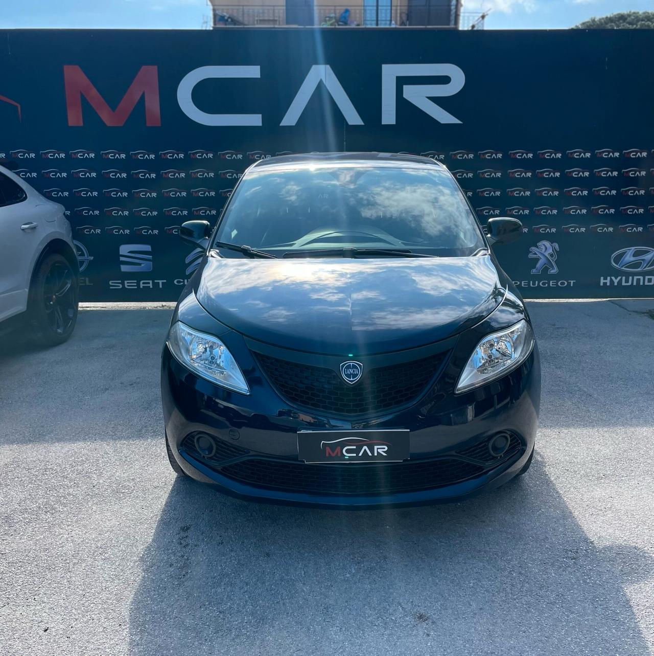 Lancia Ypsilon 1.2 69 CV 5 porte GPL Ecochic Gold