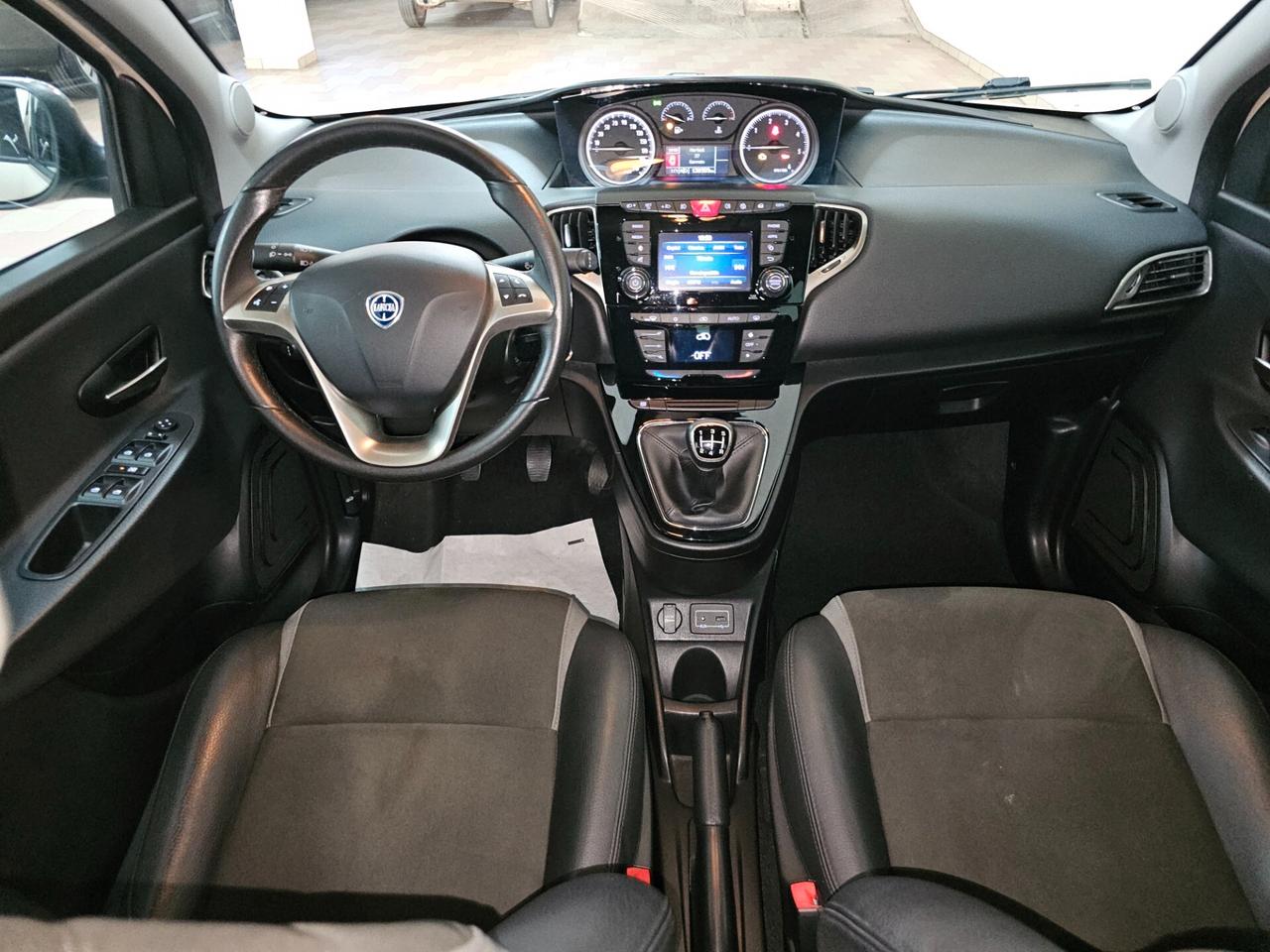 Lancia Ypsilon 1.3 MJT 16V 95 CV 5 porte S&S Platinum