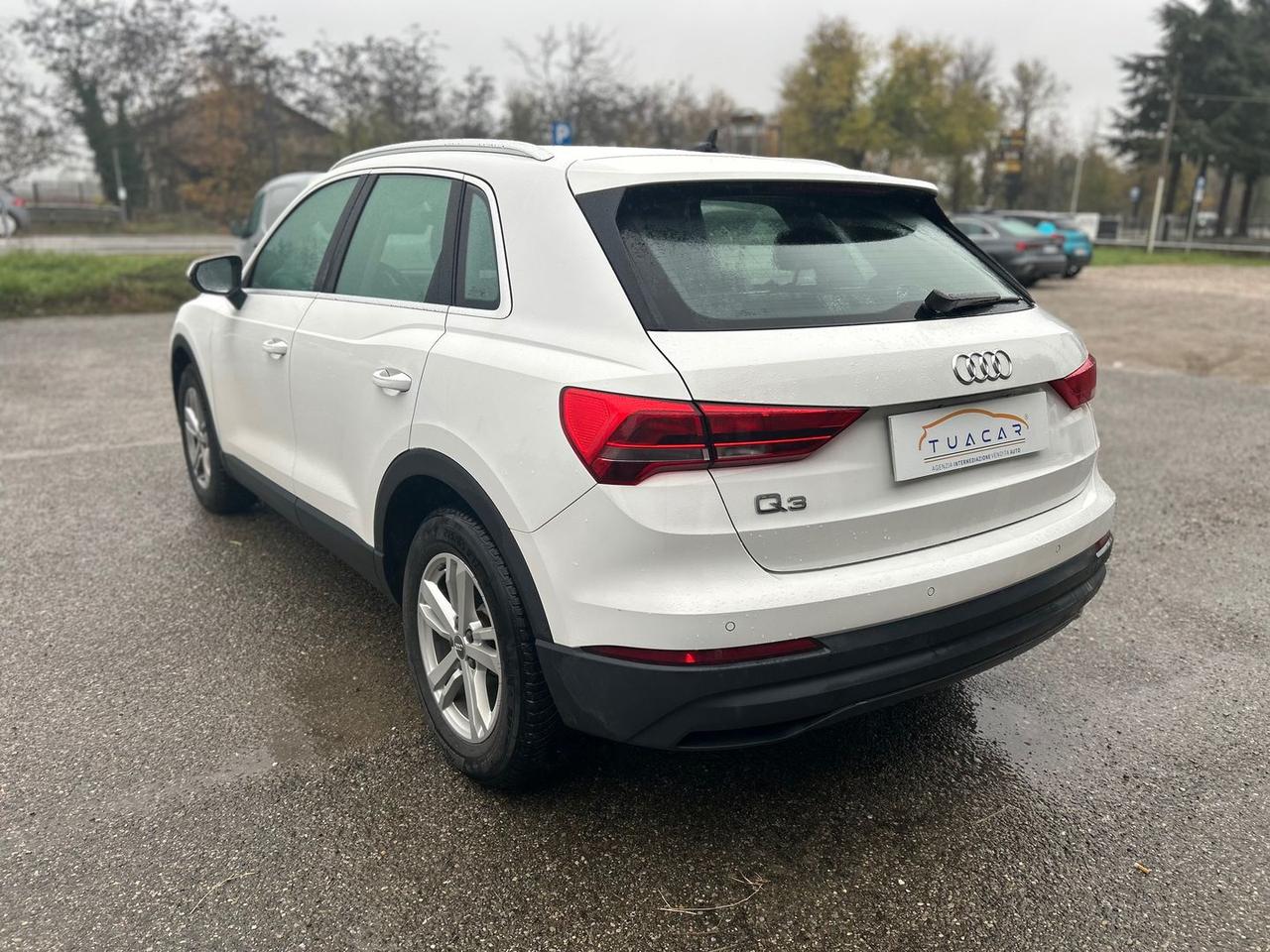 Audi Q3 Business 2.0 35 TDI #7993
