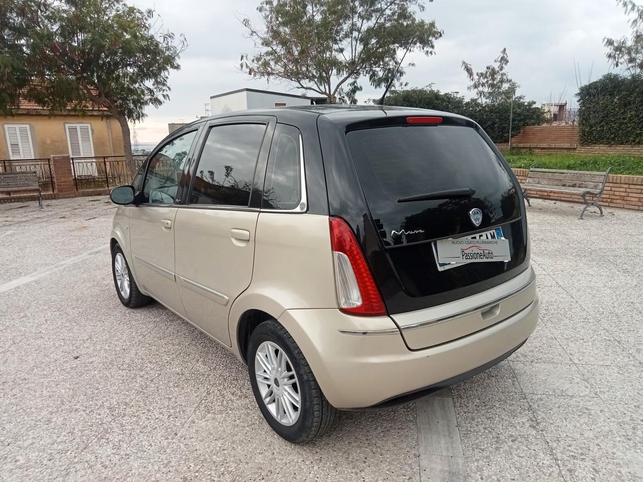 Lancia MUSA 1.6 Multijet Oro Plus 2010