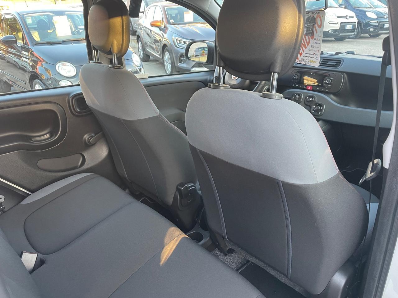 FIAT PANDA 4x4 900 BENZINA 85 (CV) 2017