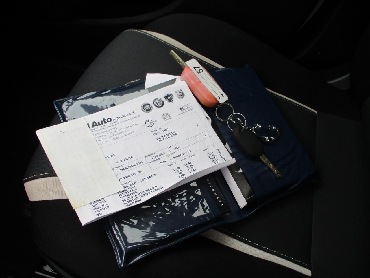 Lancia Ypsilon 1.2 ECOCHIC GPL DI SERIE ELEFANTINO