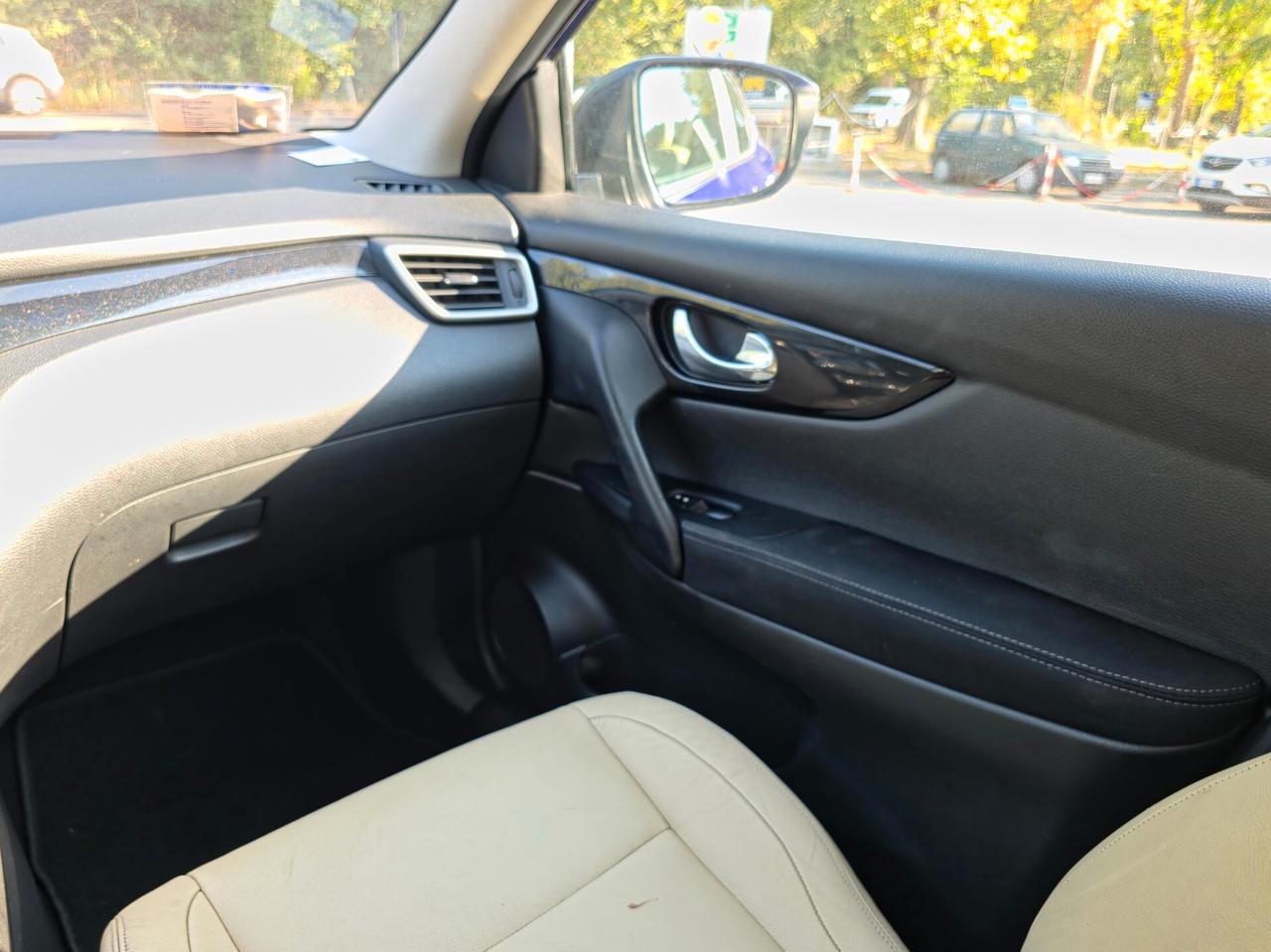 Nissan Qashqai 1.5 dCi DPF Tekna CV-110 E5B Manuale NEO 2014