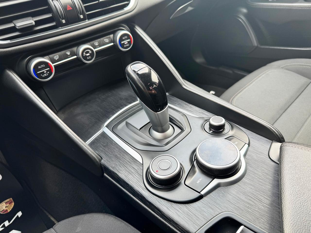 Alfa Romeo Giulia 2.2 Super 160cv AT8 | PREZZO PROMO