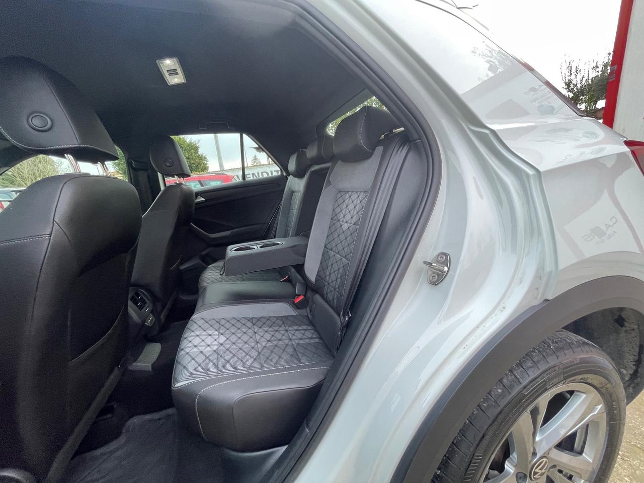 Volkswagen T-Roc R-Line DSG 4Motion 2.0 TDI 150cv