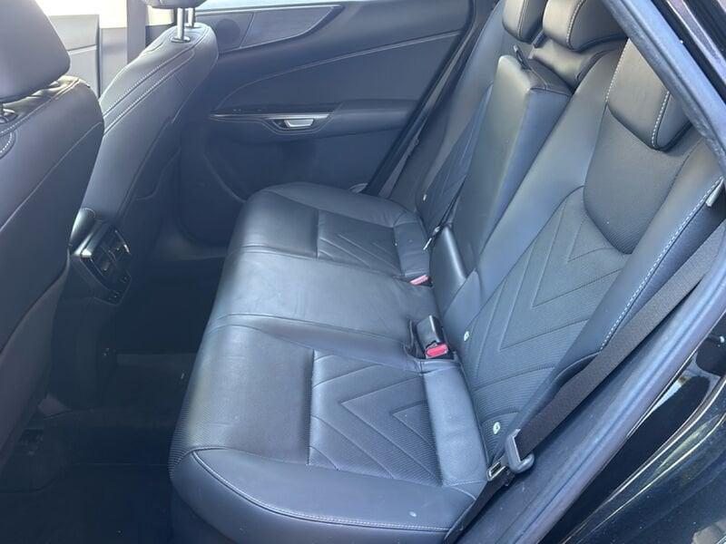 Lexus NX Hybrid Luxury 4WD MY22