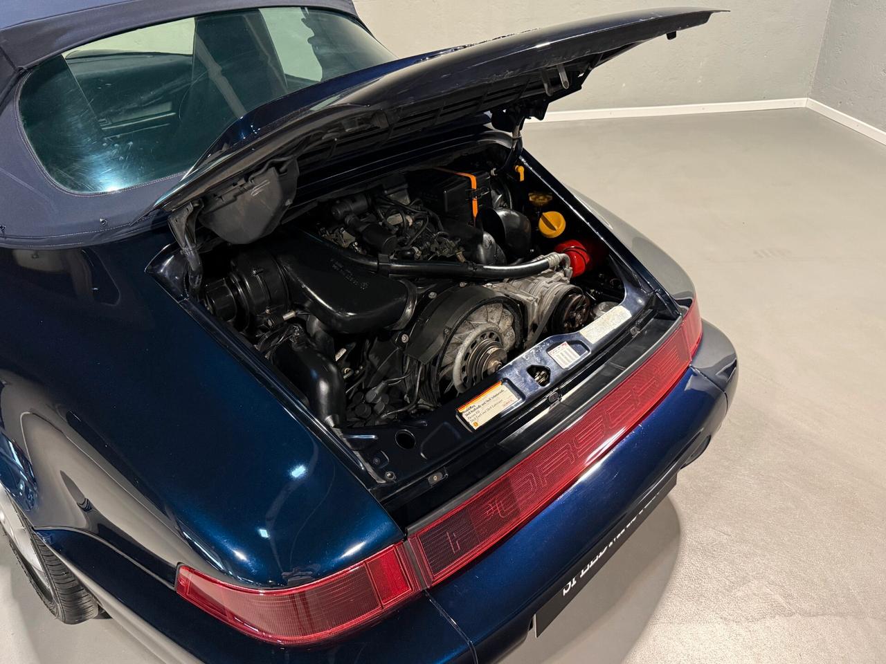 Porsche 911 Carrera 4 cat Cabriolet