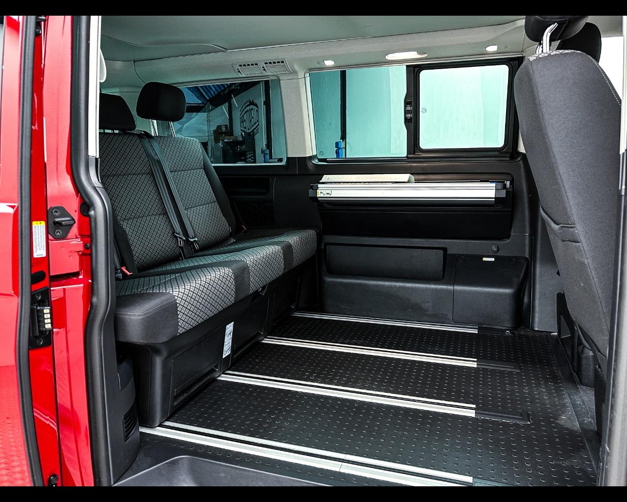 VOLKSWAGEN California 7ª '24-> - California 2.0 TDI 150 CV DSG Beach