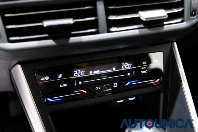 VOLKSWAGEN Polo 1.0 TSI DSG STYLE NEOPATENTATI