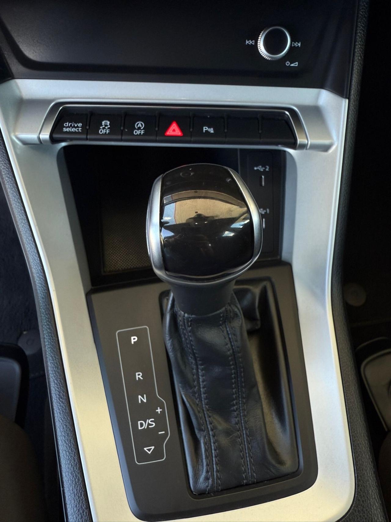 Audi Q3 SPB 35 TDI quattro S tronic Business Plus