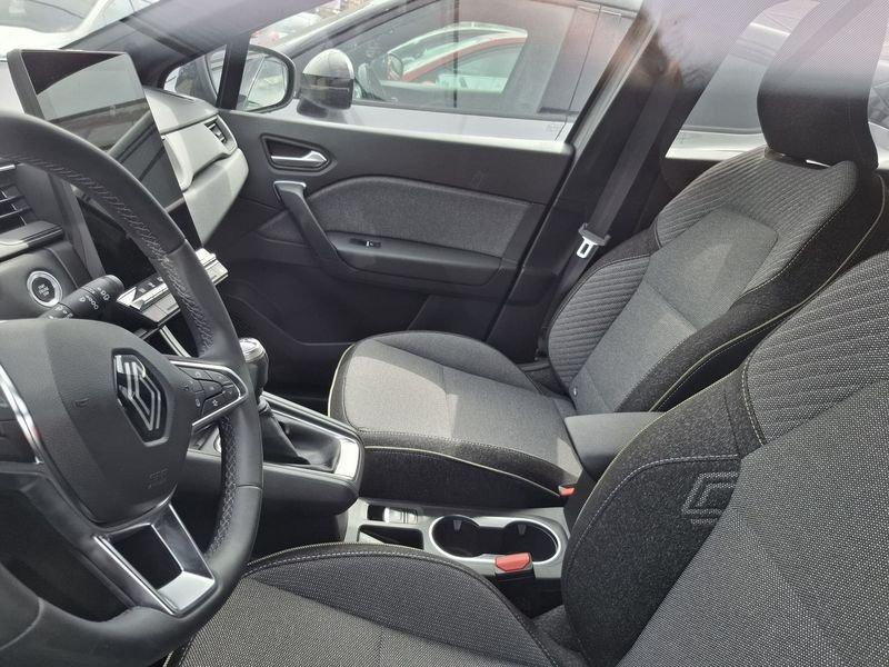 Renault Captur II 2024 1.0 tce Techno 90cv
