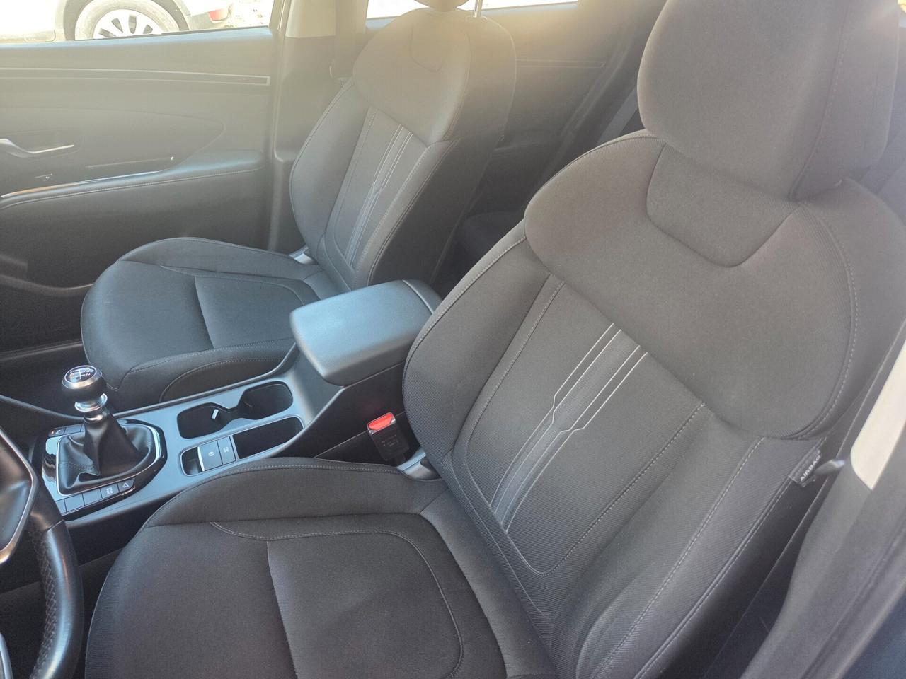 HYUNDAI TUCSON ANNO 2022 SOLI KM 120000 CERTIFICATI