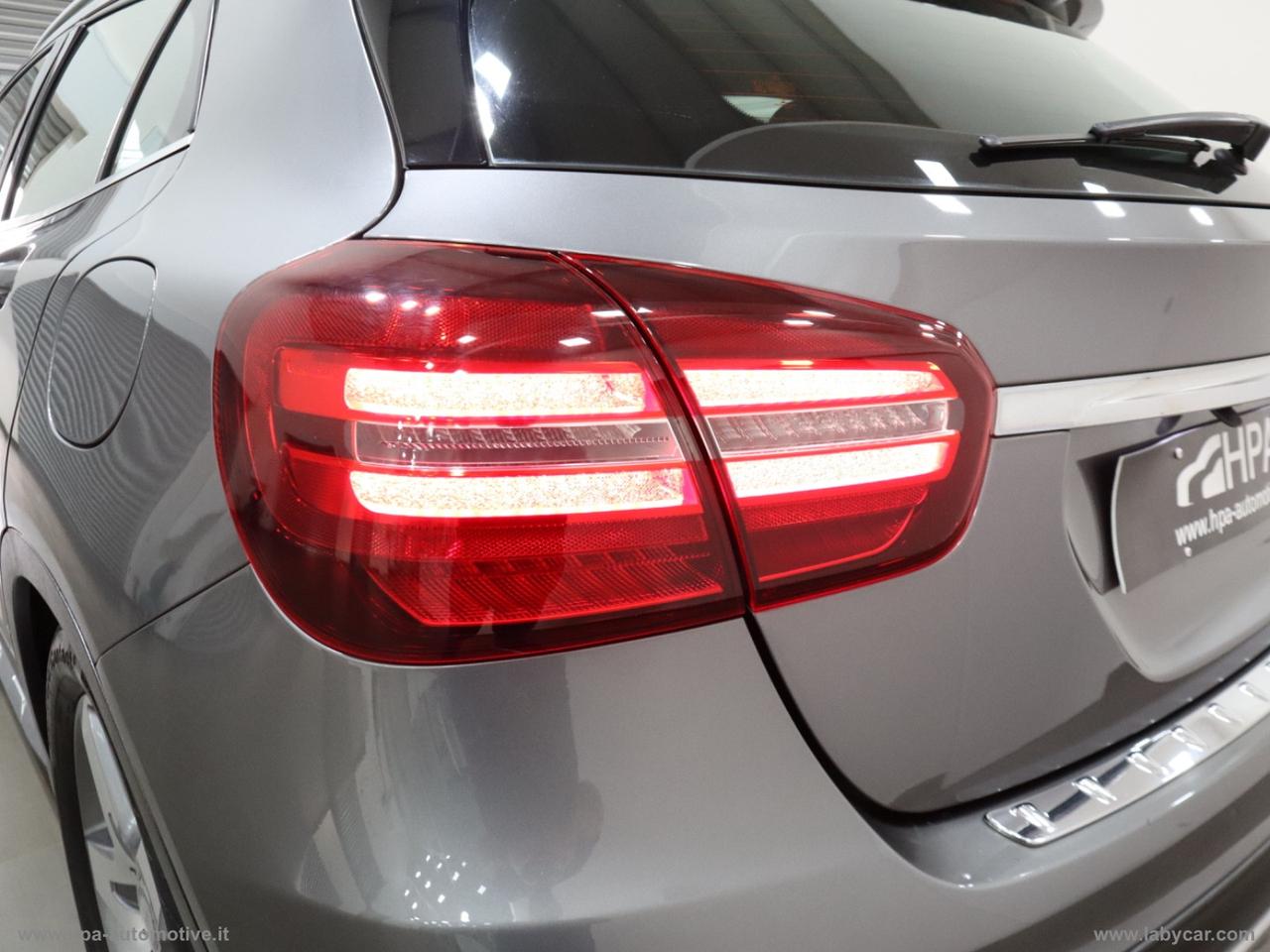 MERCEDES-BENZ GLA 220 d AMG Automatic Premium NAVI LED PELLE