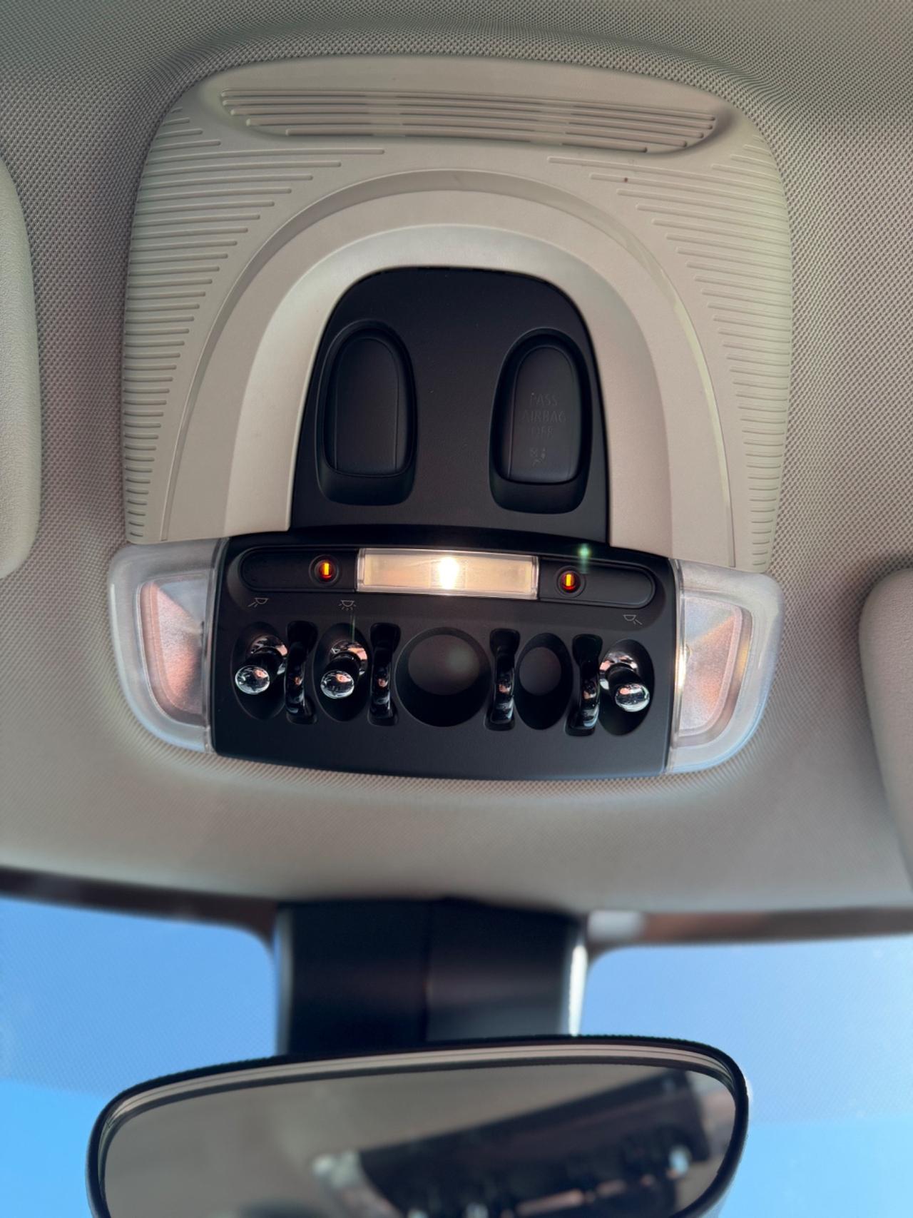 Mini Cooper Clubman 2.0